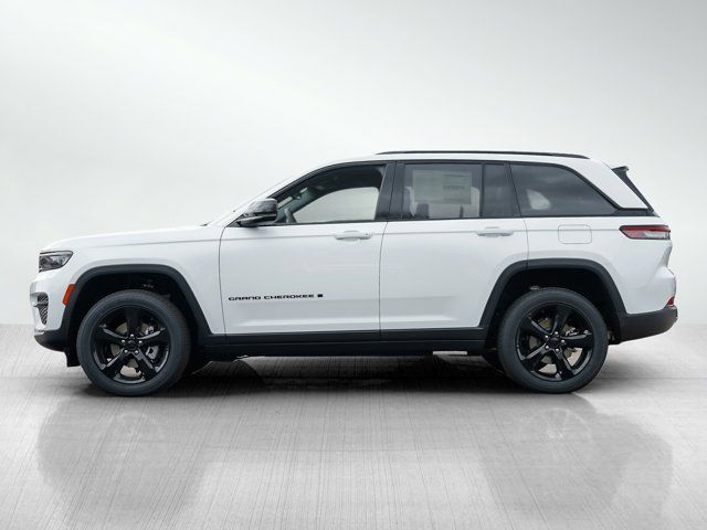 2024 Jeep Grand Cherokee Altitude