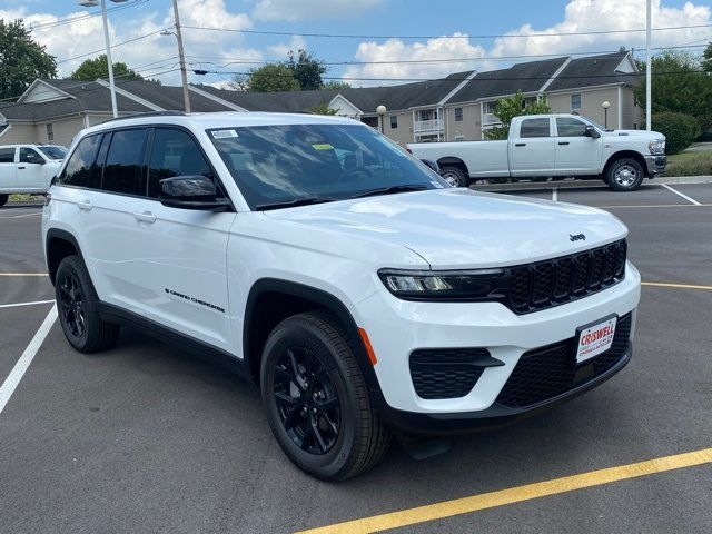 2024 Jeep Grand Cherokee Altitude