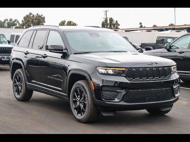 2024 Jeep Grand Cherokee Altitude