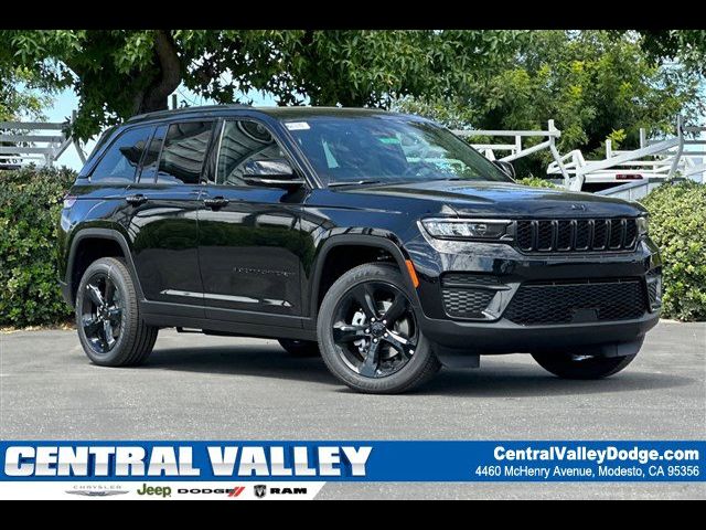 2024 Jeep Grand Cherokee Altitude