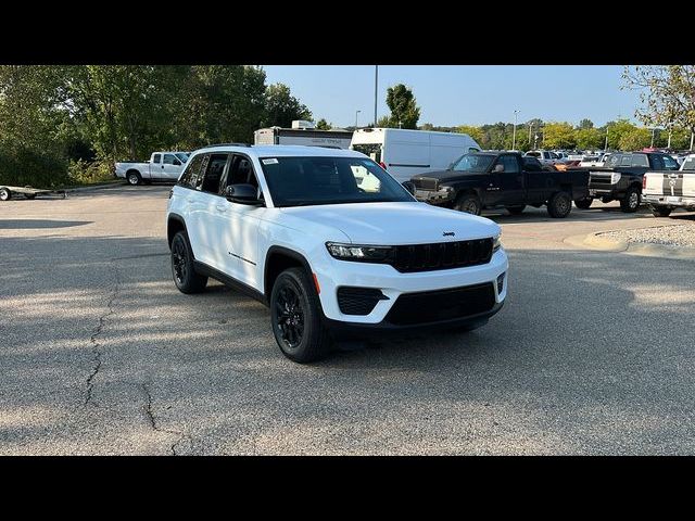 2024 Jeep Grand Cherokee Altitude