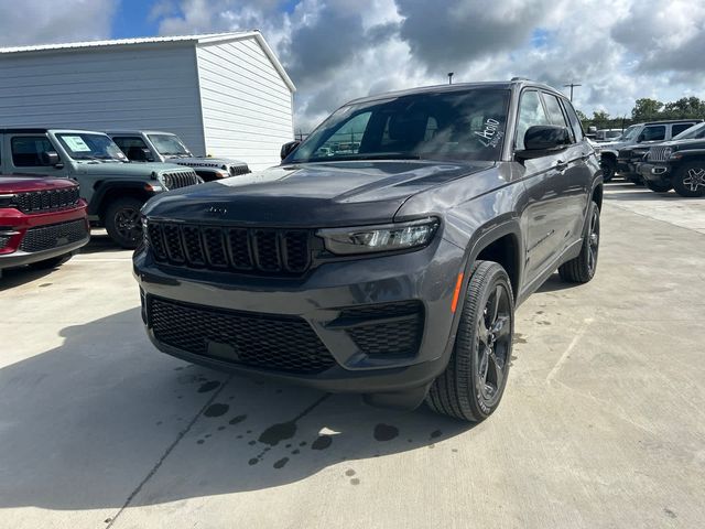 2024 Jeep Grand Cherokee Altitude