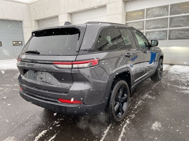 2024 Jeep Grand Cherokee Altitude