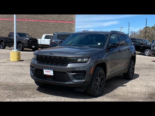 2024 Jeep Grand Cherokee Altitude