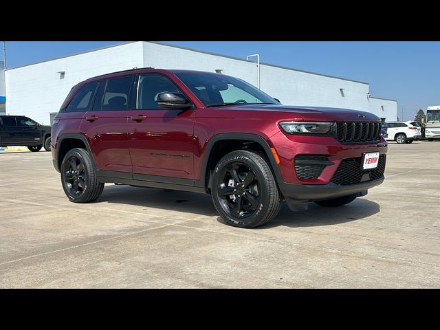 2024 Jeep Grand Cherokee Altitude