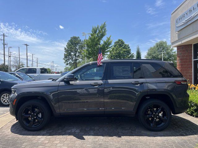 2024 Jeep Grand Cherokee Altitude