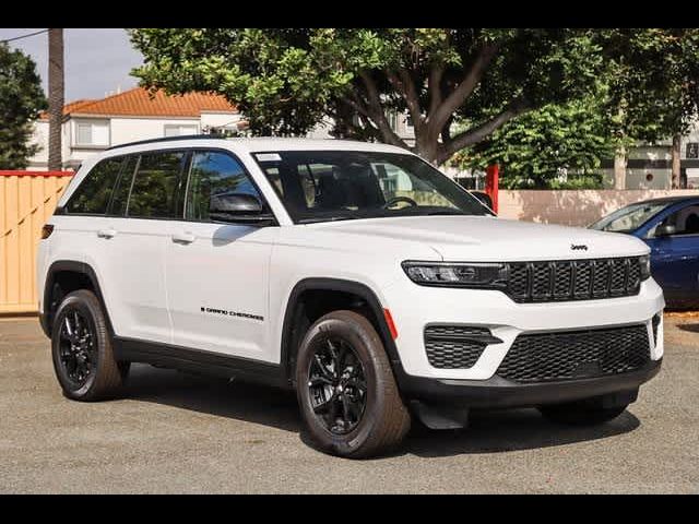 2024 Jeep Grand Cherokee Altitude