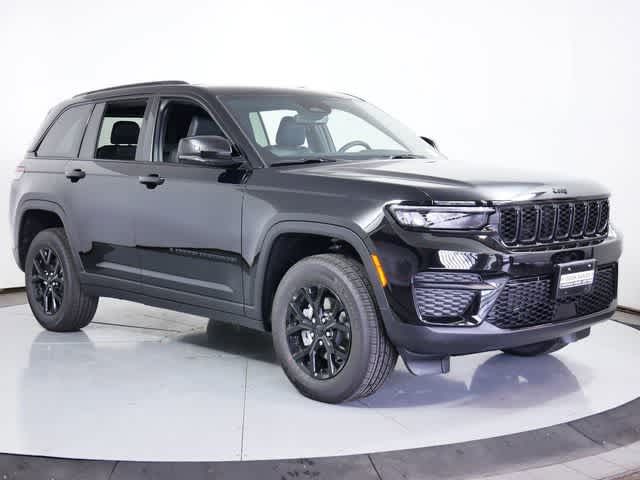 2024 Jeep Grand Cherokee Altitude