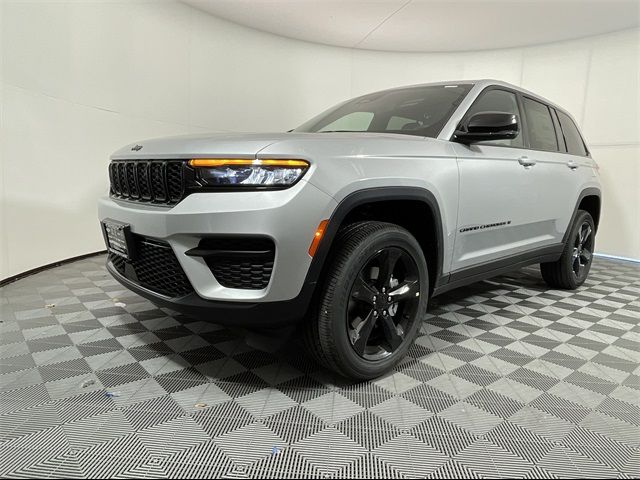 2024 Jeep Grand Cherokee Altitude X