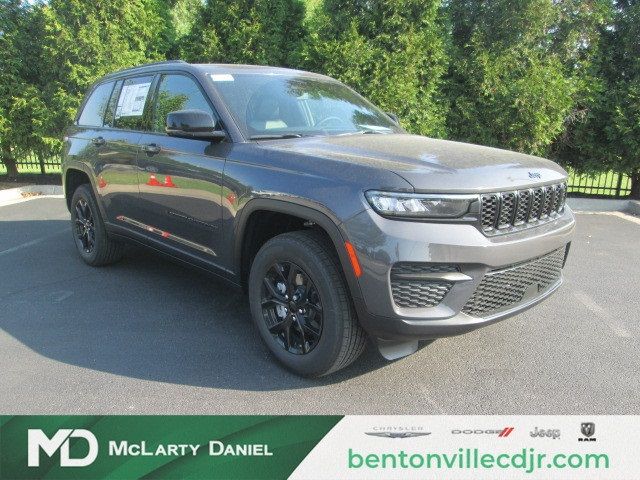 2024 Jeep Grand Cherokee Altitude