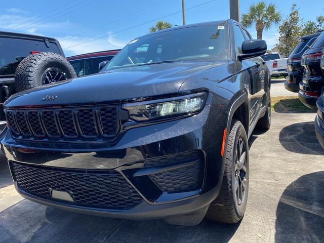 2024 Jeep Grand Cherokee Altitude