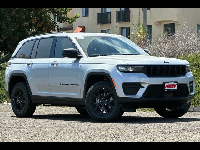 2024 Jeep Grand Cherokee Altitude