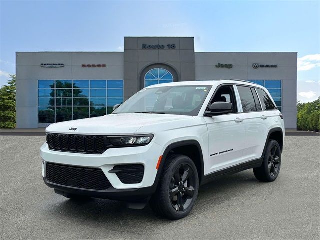 2024 Jeep Grand Cherokee Altitude