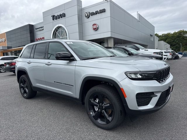 2024 Jeep Grand Cherokee Altitude X