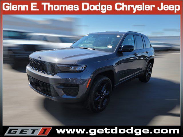 2024 Jeep Grand Cherokee Altitude