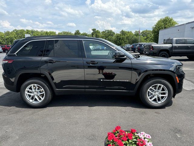 2024 Jeep Grand Cherokee Laredo X