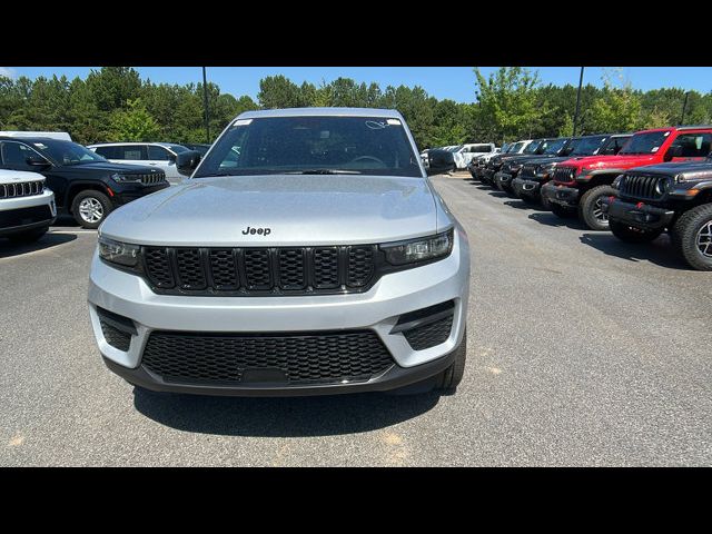 2024 Jeep Grand Cherokee Altitude