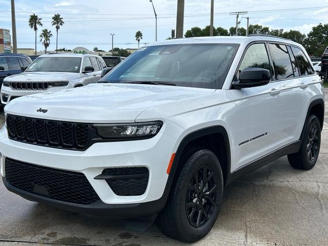 2024 Jeep Grand Cherokee Altitude