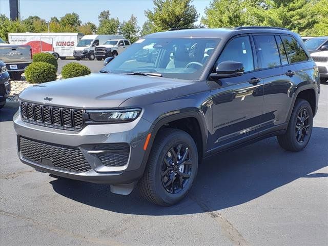 2024 Jeep Grand Cherokee Altitude