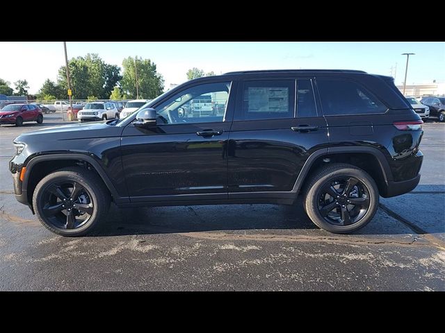 2024 Jeep Grand Cherokee Altitude