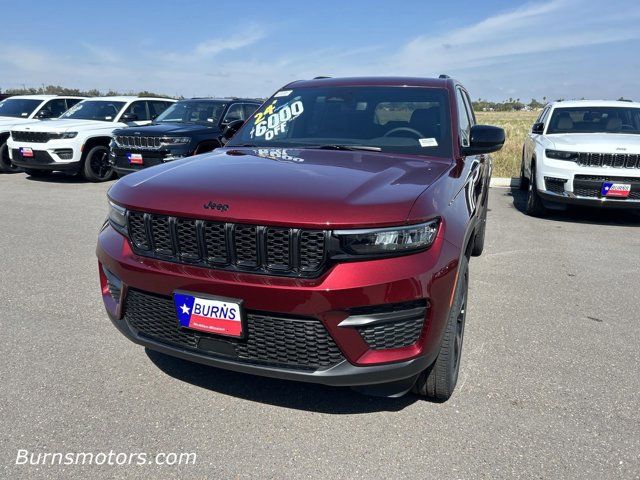 2024 Jeep Grand Cherokee Altitude