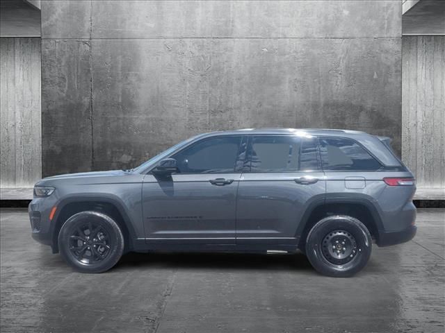 2024 Jeep Grand Cherokee Altitude