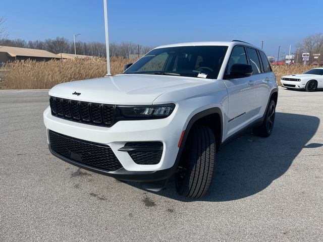 2024 Jeep Grand Cherokee Altitude