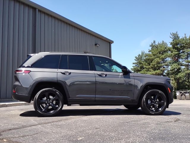 2024 Jeep Grand Cherokee Altitude