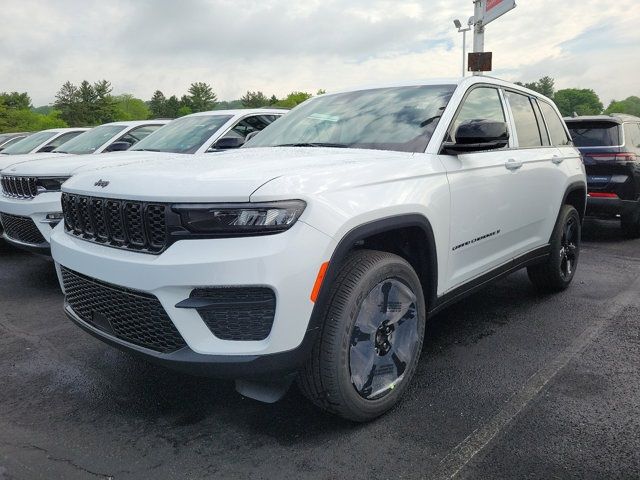 2024 Jeep Grand Cherokee Altitude