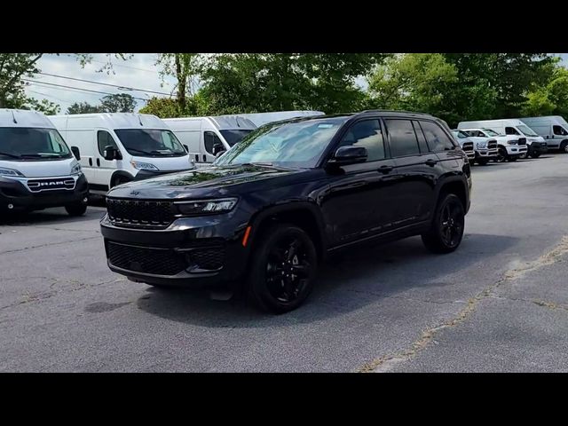 2024 Jeep Grand Cherokee Altitude