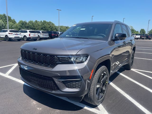 2024 Jeep Grand Cherokee Altitude