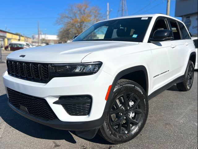 2024 Jeep Grand Cherokee Altitude