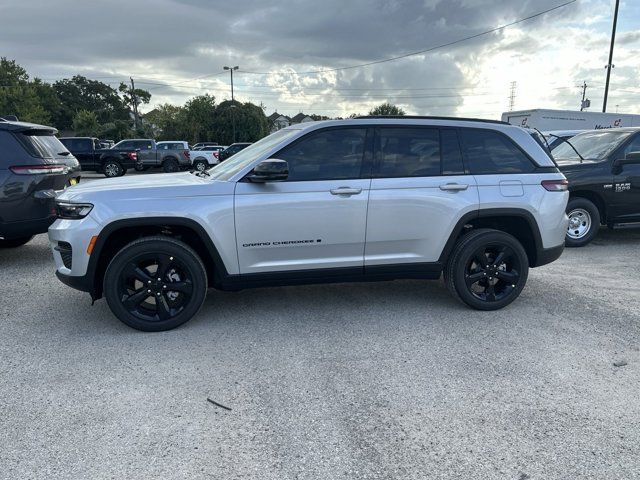 2024 Jeep Grand Cherokee Altitude