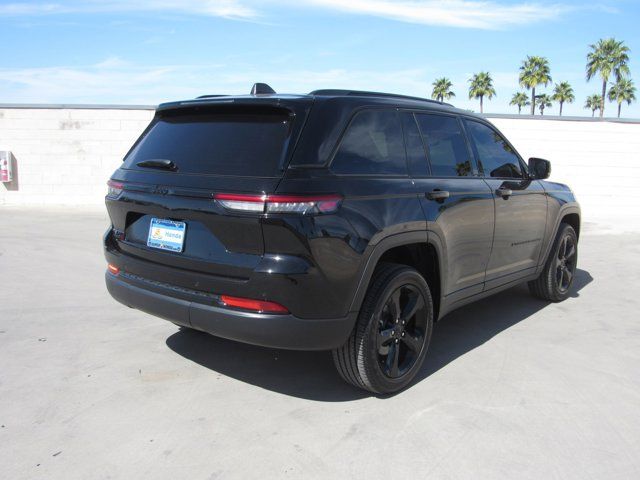 2024 Jeep Grand Cherokee Altitude