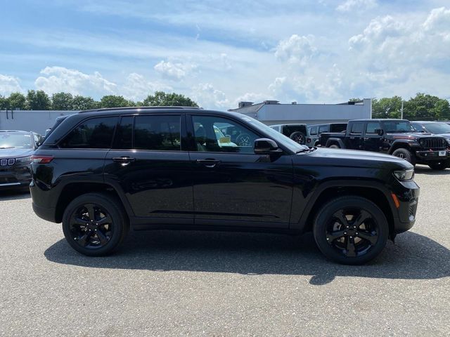 2024 Jeep Grand Cherokee Altitude X