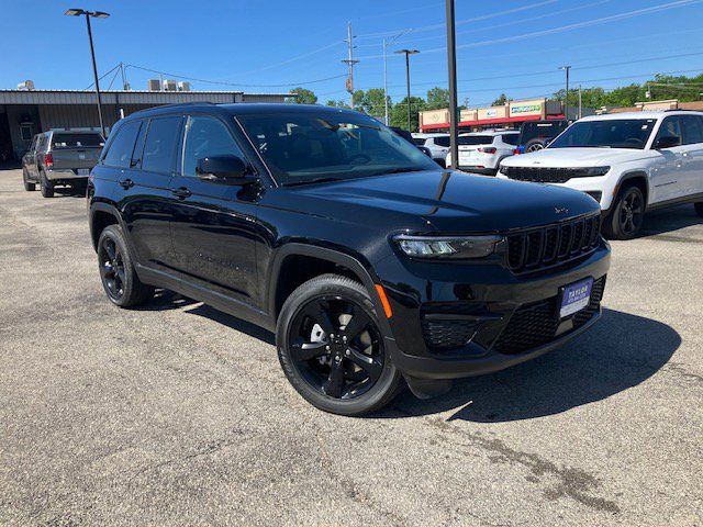 2024 Jeep Grand Cherokee Altitude