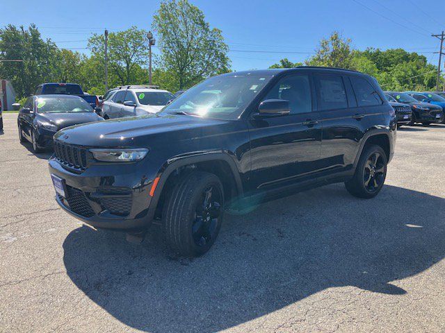 2024 Jeep Grand Cherokee Altitude