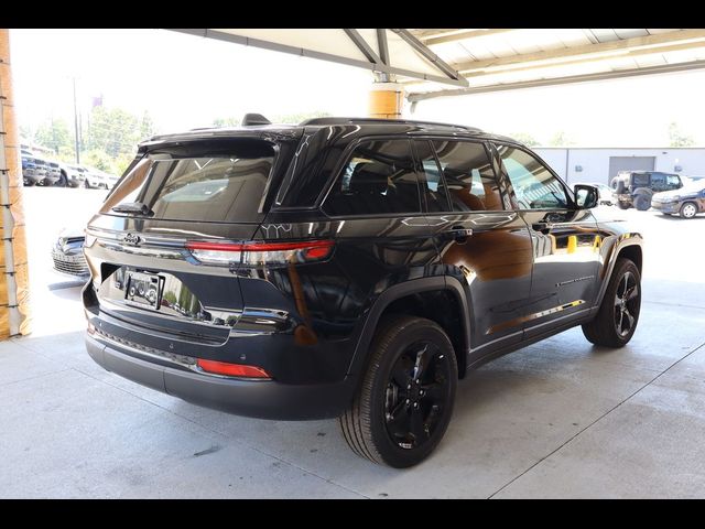 2024 Jeep Grand Cherokee Altitude