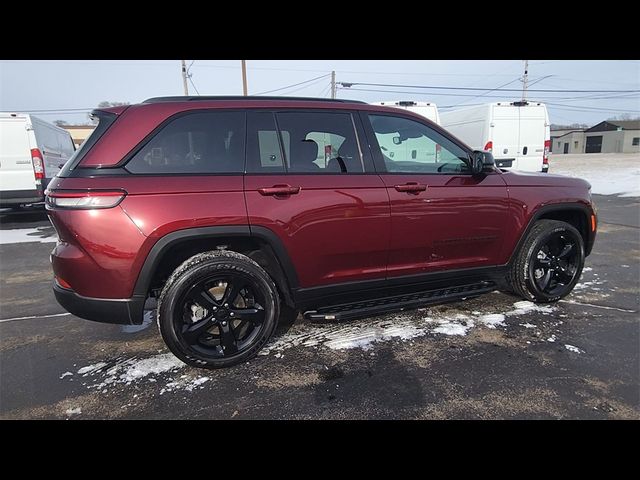 2024 Jeep Grand Cherokee Altitude