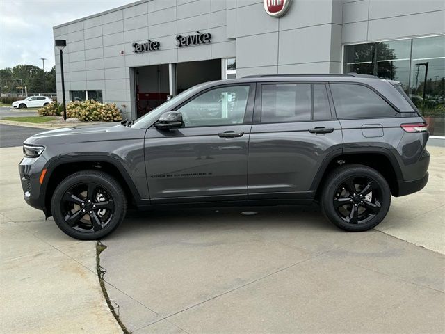 2024 Jeep Grand Cherokee Altitude