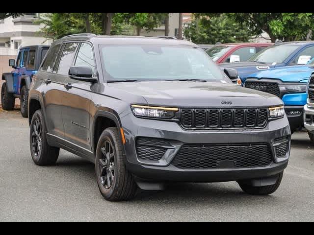 2024 Jeep Grand Cherokee Altitude