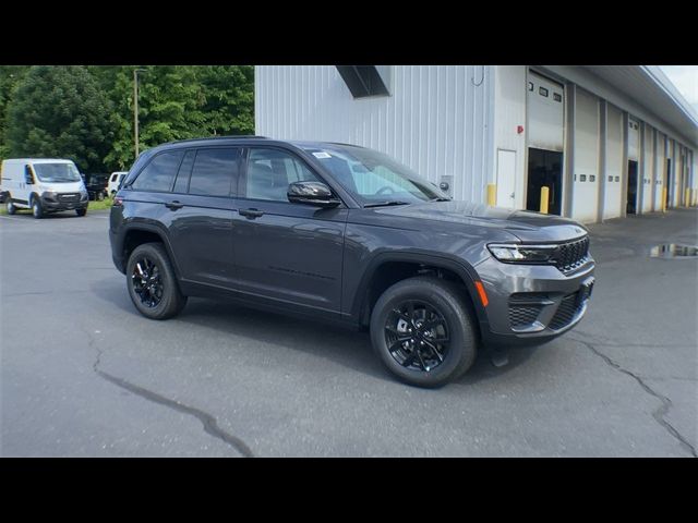 2024 Jeep Grand Cherokee Altitude X