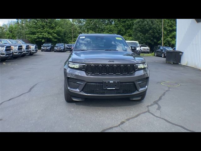 2024 Jeep Grand Cherokee Altitude X