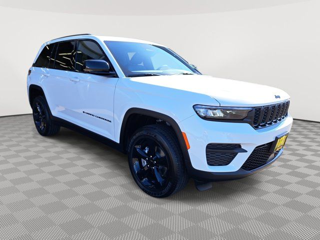 2024 Jeep Grand Cherokee Altitude