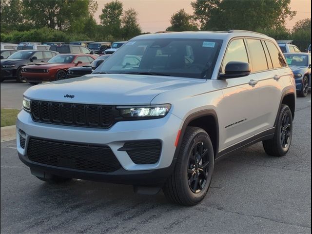 2024 Jeep Grand Cherokee Altitude