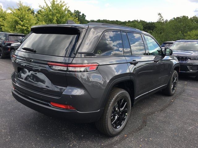 2024 Jeep Grand Cherokee Altitude X