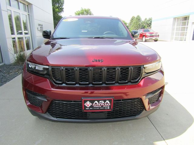 2024 Jeep Grand Cherokee Altitude