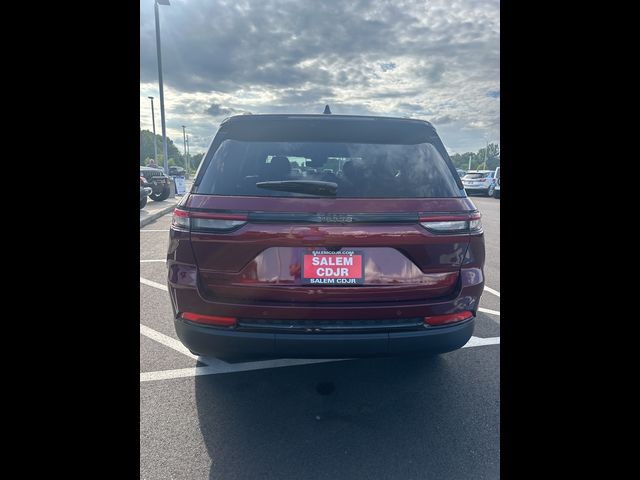 2024 Jeep Grand Cherokee Altitude