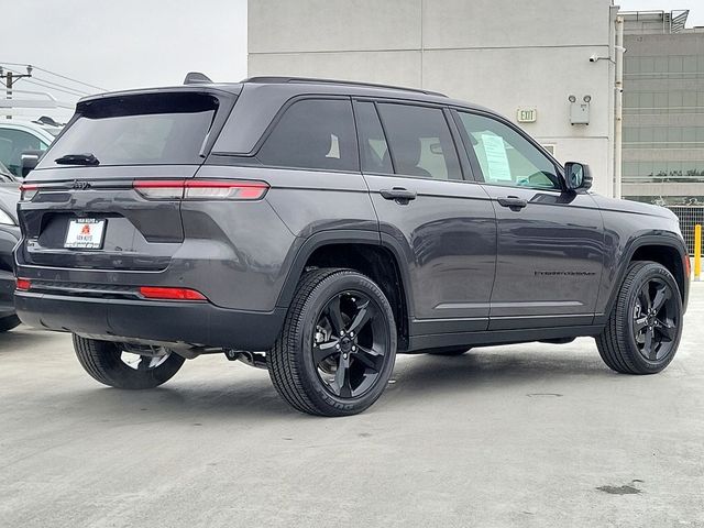 2024 Jeep Grand Cherokee Altitude