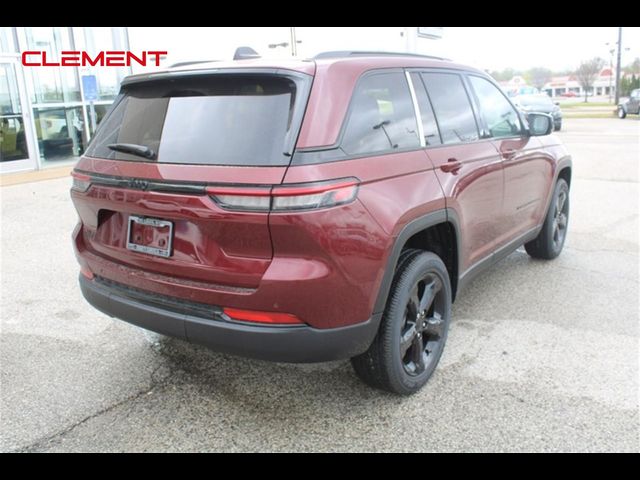 2024 Jeep Grand Cherokee Altitude